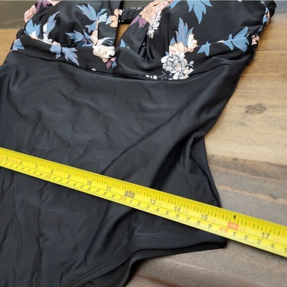CUPSHE One Piece Swimsuit Backless V Neck Wide Straps Back Hook Floral Size L - Picture 8 of 11